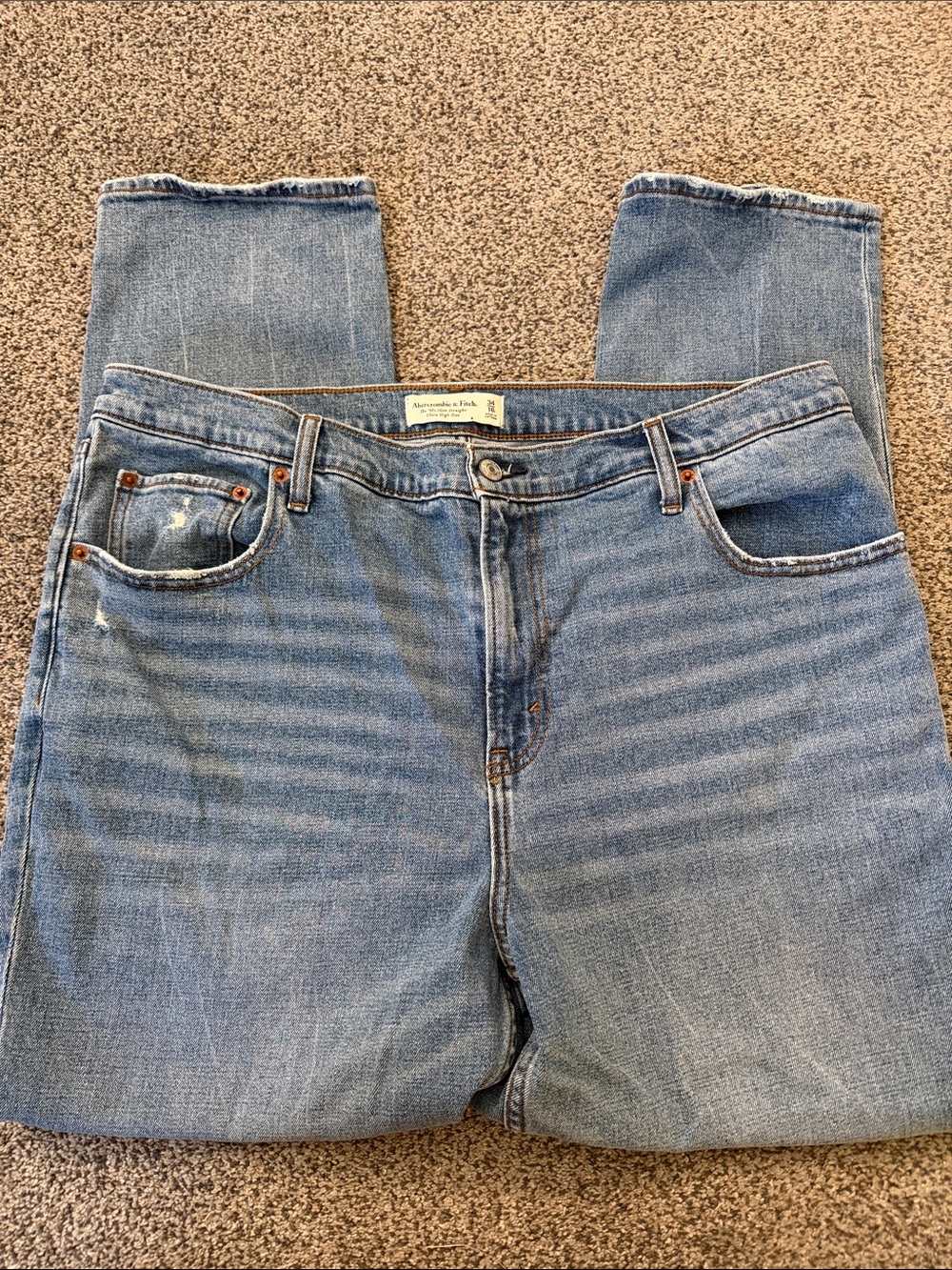 Abercrombie & Fitch Light Blue Slim Straight Ultra High Rise Jeans 34/18